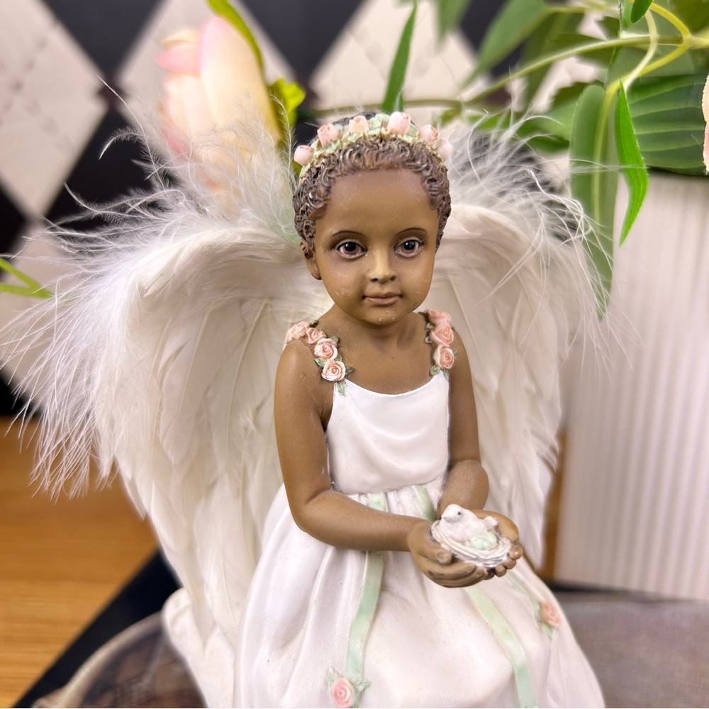 Sweet Child Angel Figurine Sculpture Nurturing Birds Home Décor Collectible Rare - Picture 12 of 12